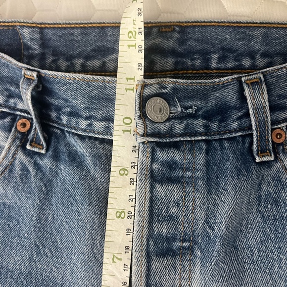 Size 32x30 90’s Levi’s 501, Made in USA! - Picture 12 of 15